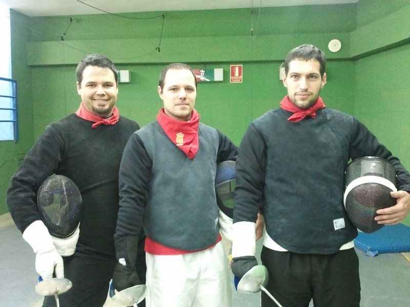 Tres tiradores navarros completan su formación en Madrid.